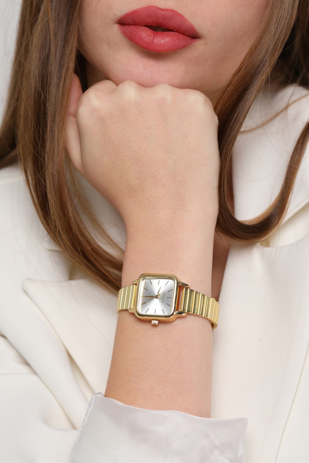 Minimal Kare Altın Kasa Gümüş Kadran Kadın Kol Saati